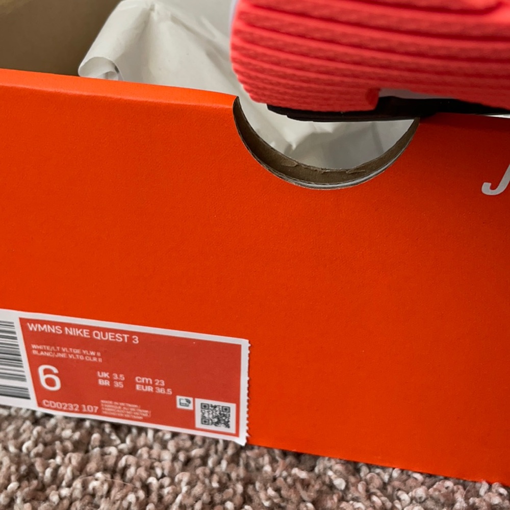 🌟New- Nike Quest 3 - Women’s Size 6 - Picture 6 of 7